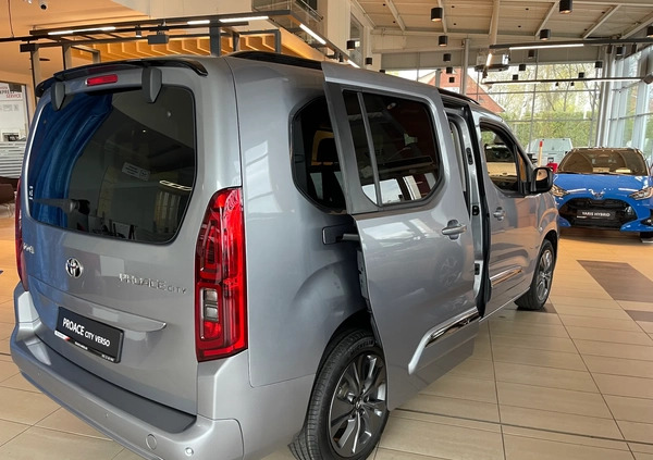 Toyota Proace City Verso cena 137747 przebieg: 7, rok produkcji 2024 z Wyśmierzyce małe 191